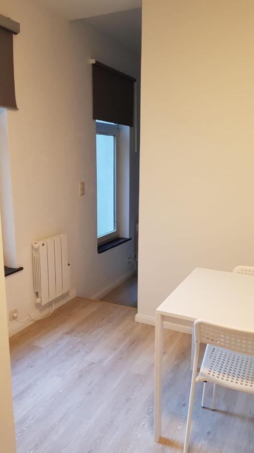 B44 Appartment Brussel Buitenkant foto